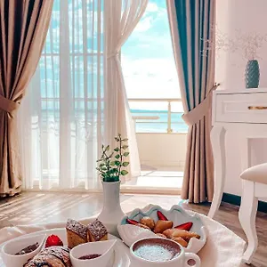 hotel-majestic-durres.albaniahotels.org/
