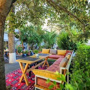 Garden Hotel Sarande