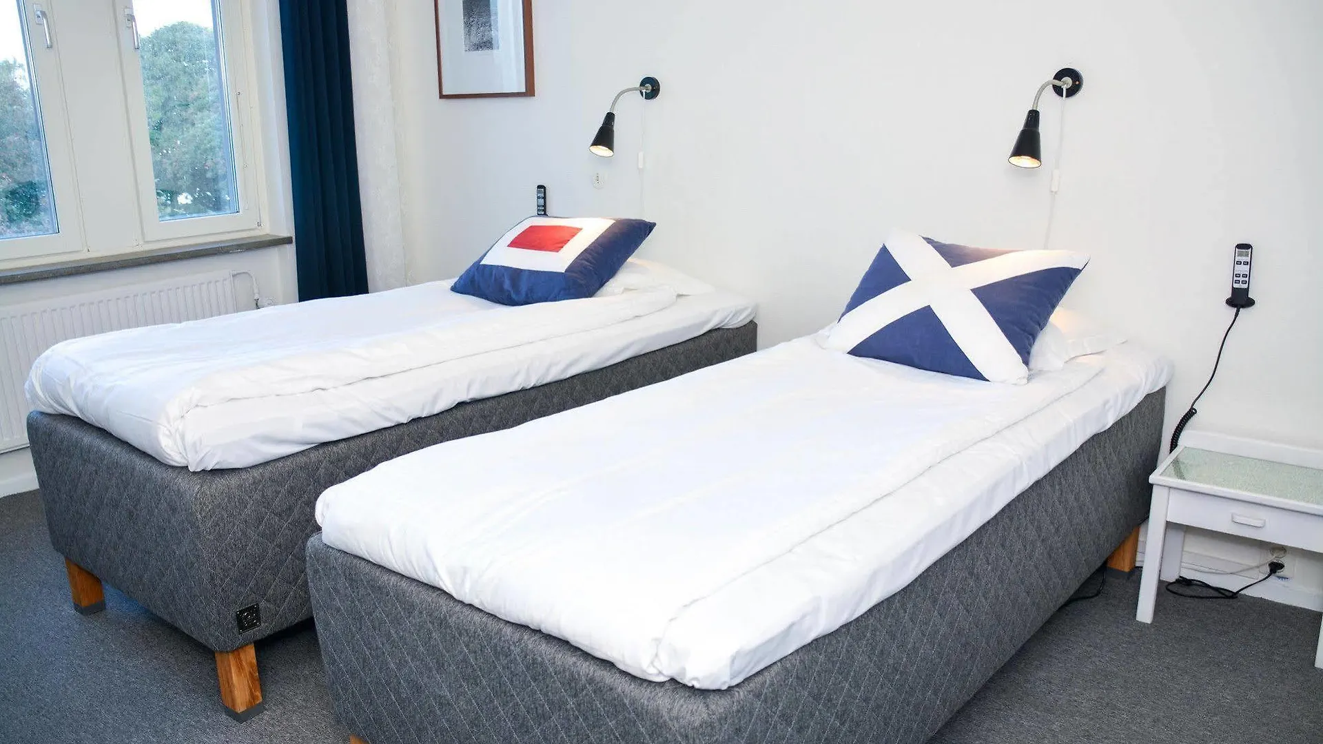 Strand Hotell Malmo 4*,